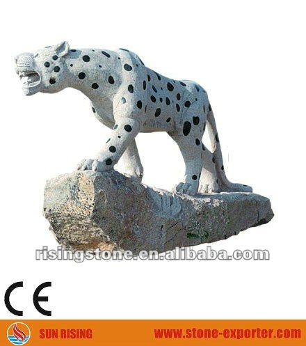 Leopard (пантера) каменная скульптура