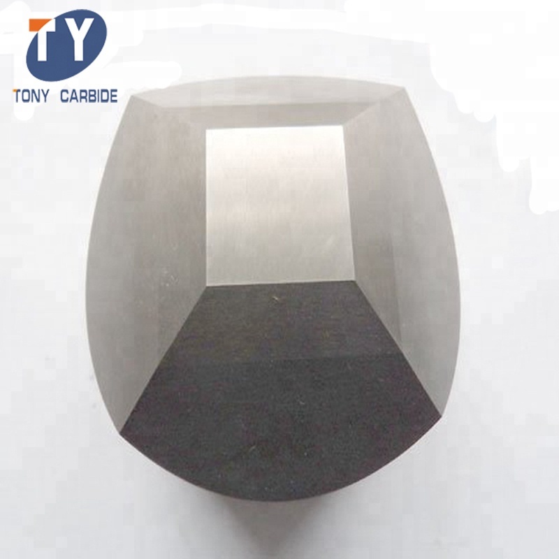 Tungsten carbide blacksmith anvils
