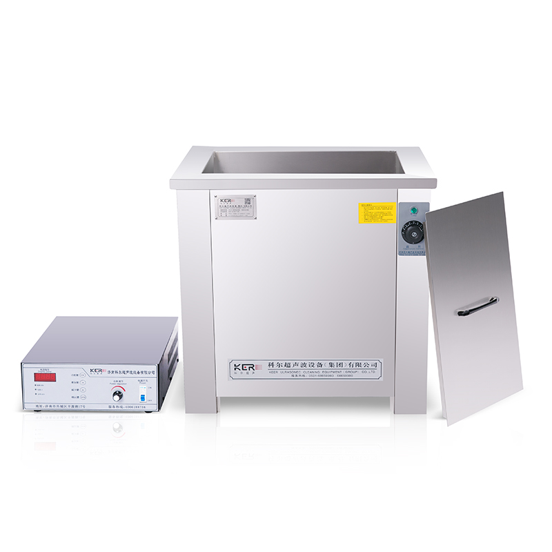 Ultrasonic clean equipment for semiconductor parts