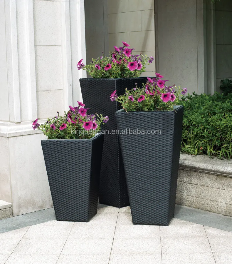 Garden Furniture Cheap Aluminum with Handmade Rattan Flower Vase Wicker Flower Pots