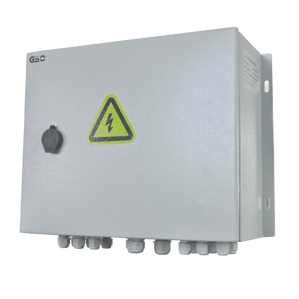 Factory price pv combiner box with 4 string for solar system
