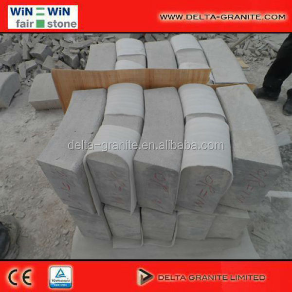Прочный изгиб изогнутые известняка kerbstone, синий тумба известняка,