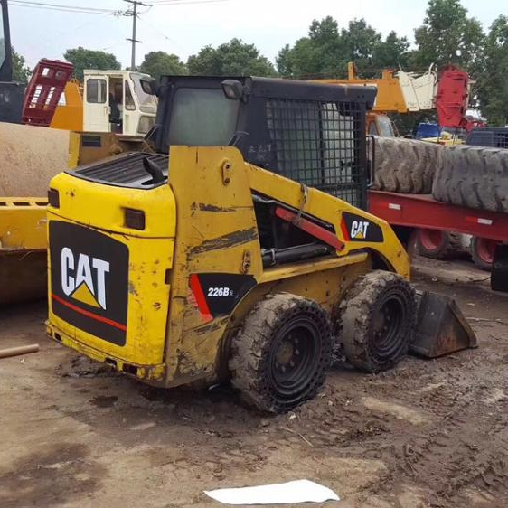 Б/у погрузчик CAT 226B/погрузчик CAT на продажу
