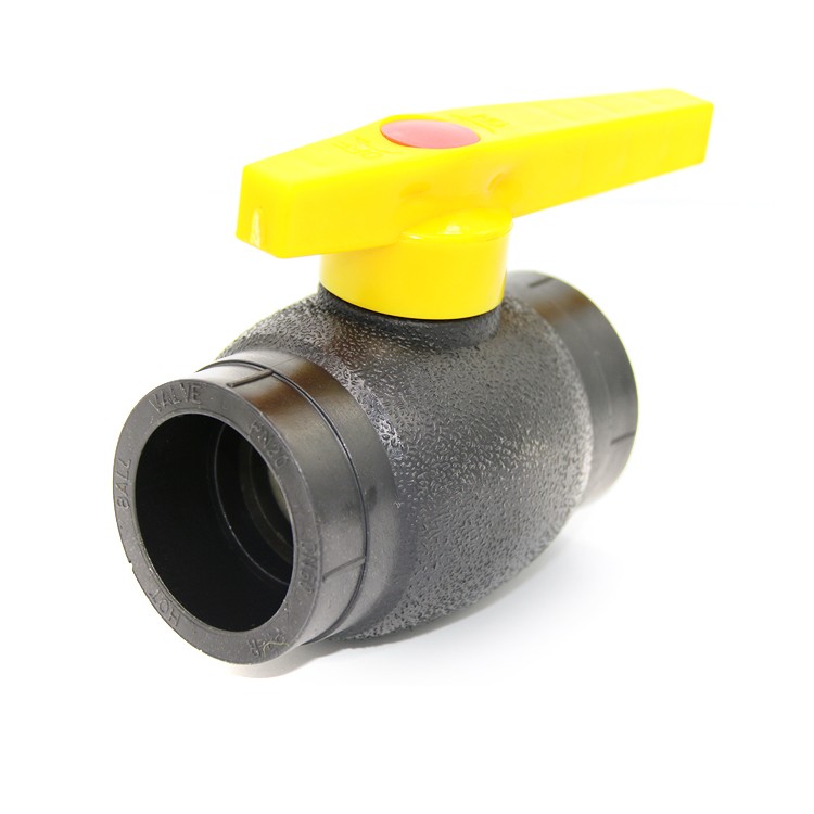 Durable 50 years pipe fittings Black HDPE Ball Valve with steel core
