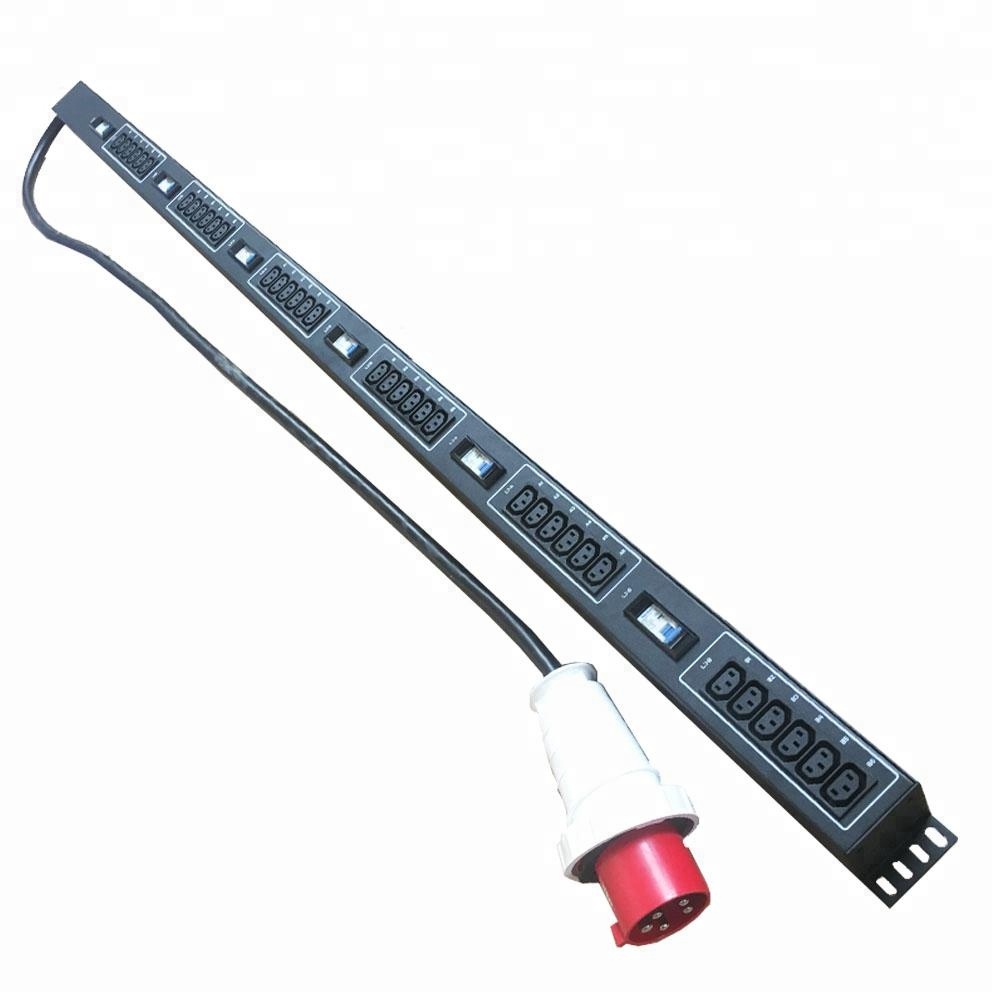 3-фазный 45 кВт PDUs IEC 60309 3 p + n + e 63a 415 В разъем, 36way C13 6x 32A автоматический выключатель