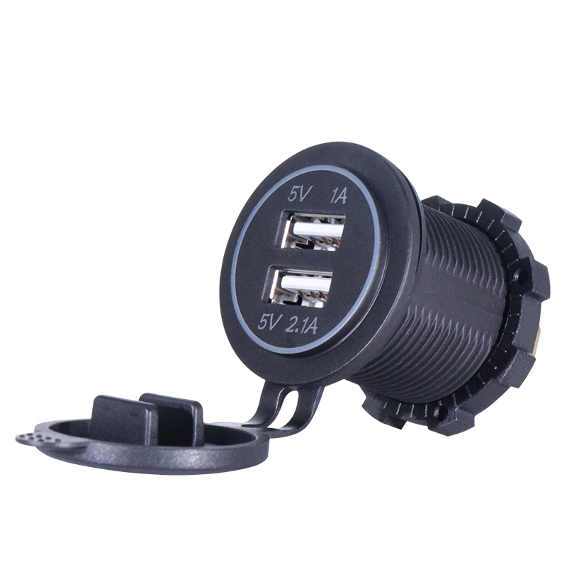 12V DC Автомобильное зарядное устройство с двумя USB-портами 5V 3.1A