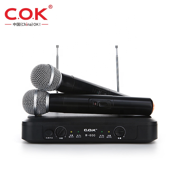 C.O.K W600 Vhf двухканальная Беспроводная микрофонная система беспроводной двойной ручной пластиковый динамический микрофон для караоке