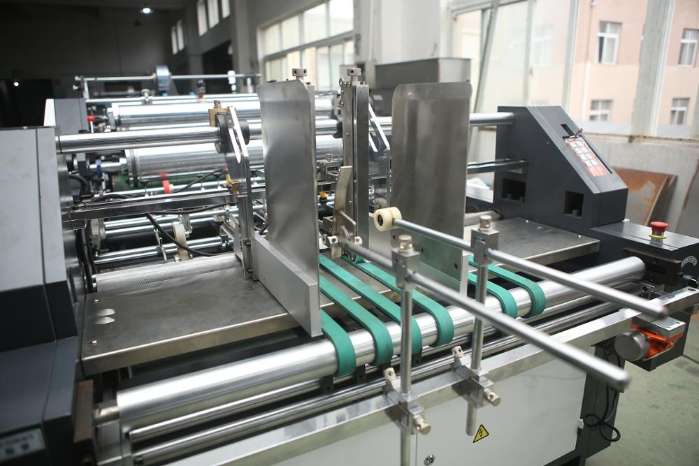 GK-1080T Fully Automatic Window Patching Gluing Machine