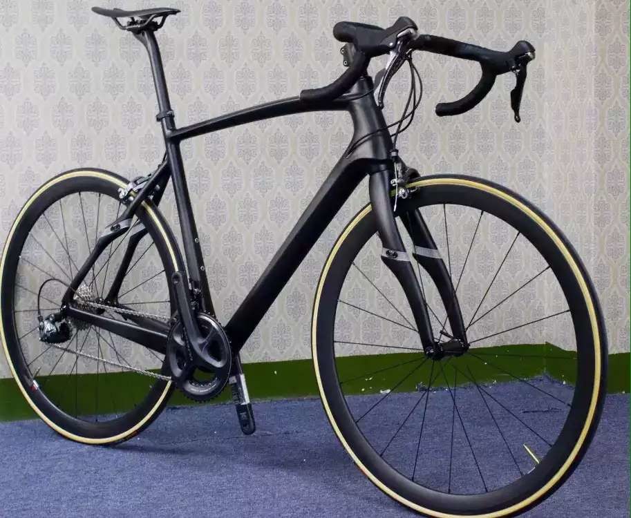 Исключительно легкий вес 950 г! Новый популярный дизайн карбоновая дорожная рама (рама + вилка)