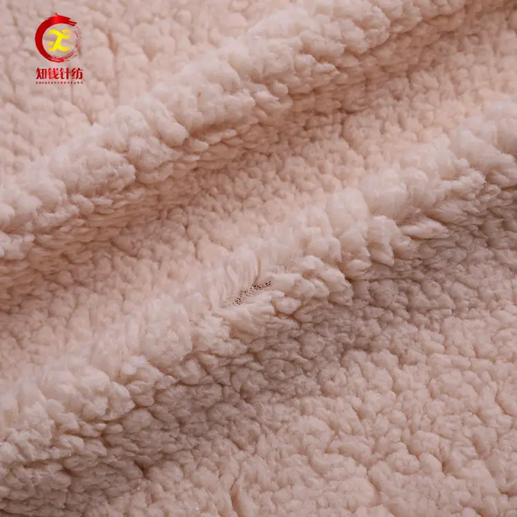China fleece market hot sale sherpa fabric for throw blanket