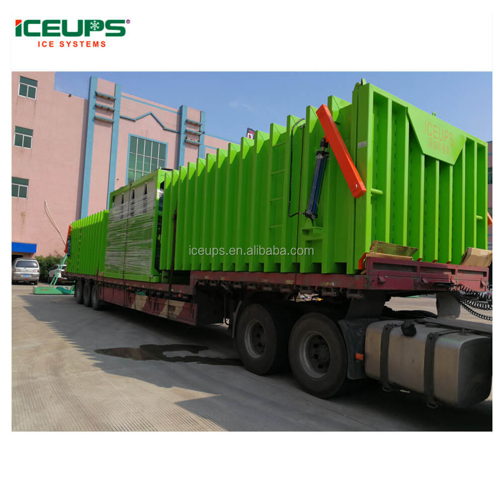 Vehicle mounted vacuum cooler machine for lettuce rapid cooling after harvest