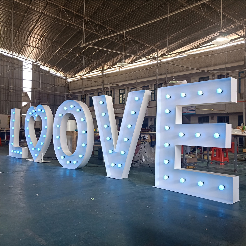 Wholesale Led Waterproof 3D Outdoor Decorative Metal Large Marquee Letters With Light Bulbs