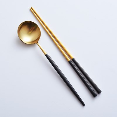Hot Seller Item Unique Design Eastern Style Chinese 18/8 Gold Silver Black Chopsticks