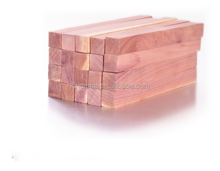 2021 Amazon hot sale Wholesale natural fresh durable cedar wooden hanger