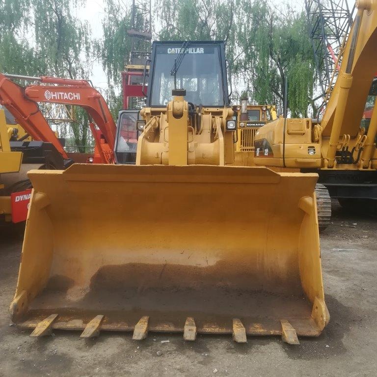 Дешевая цена и хорошая производительность гусеничный погрузчик CAT 963D для продажи (договорная)
