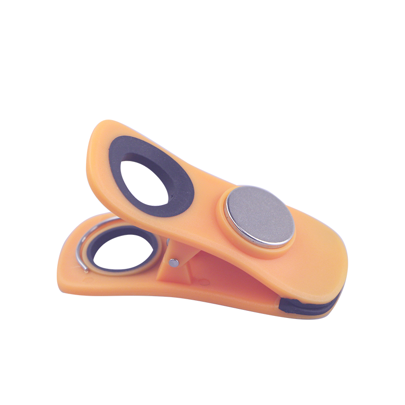 Plastic clip with magnetic custom color