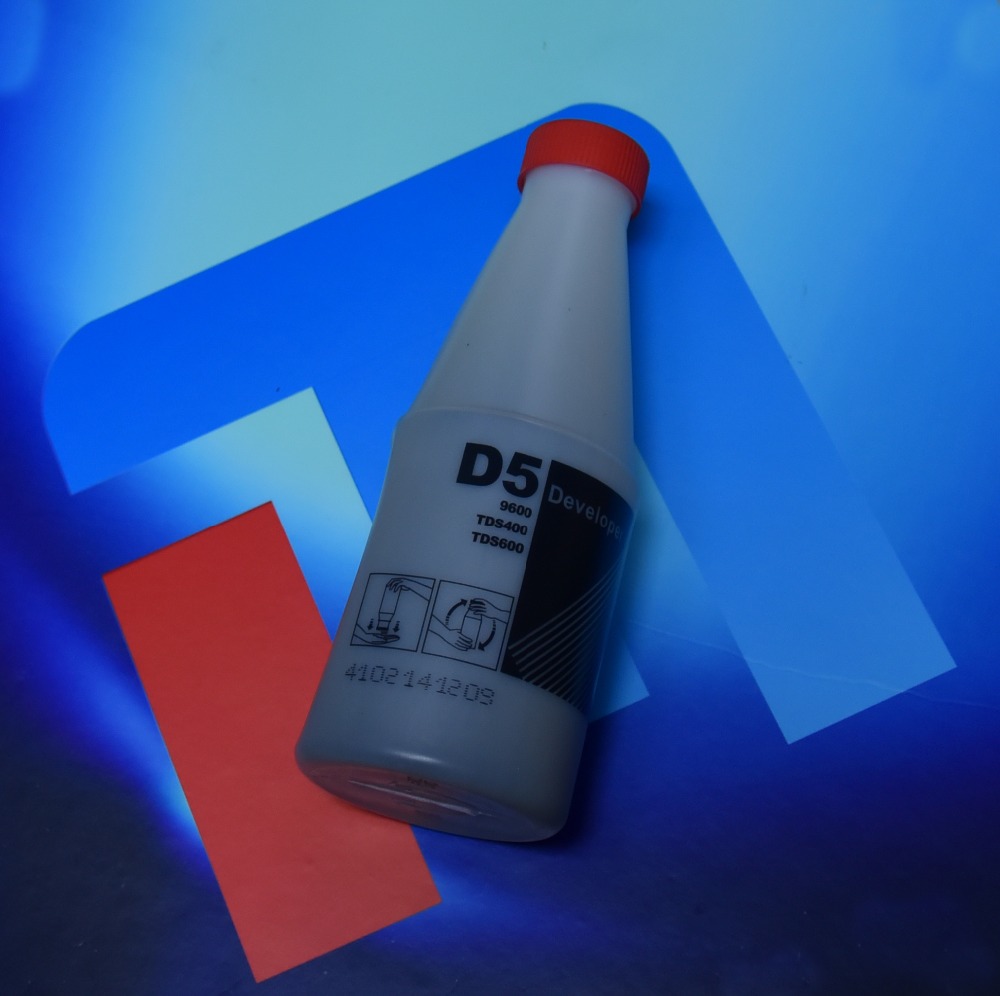 Для OCE D5 TDS400 450 TDS600 320 300 9600 1650 г Совместимость D5 черный разработчик