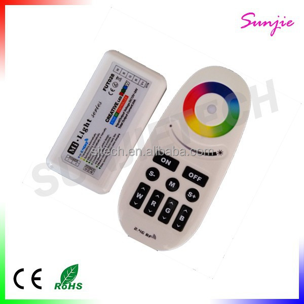Умный дом 2,4 г 4 зоны группы RGB LED контроллер WiFi
