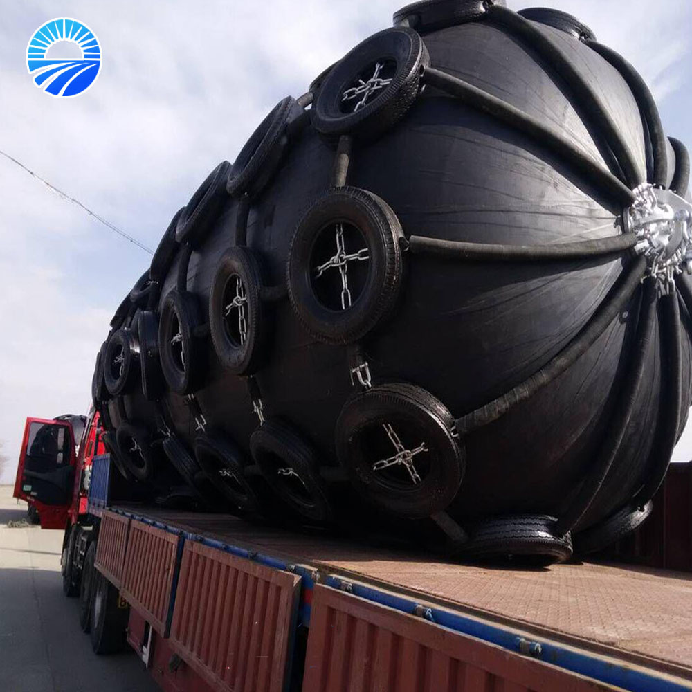 used for boat ashore more flexible---yokohama pneumatic rubber fender