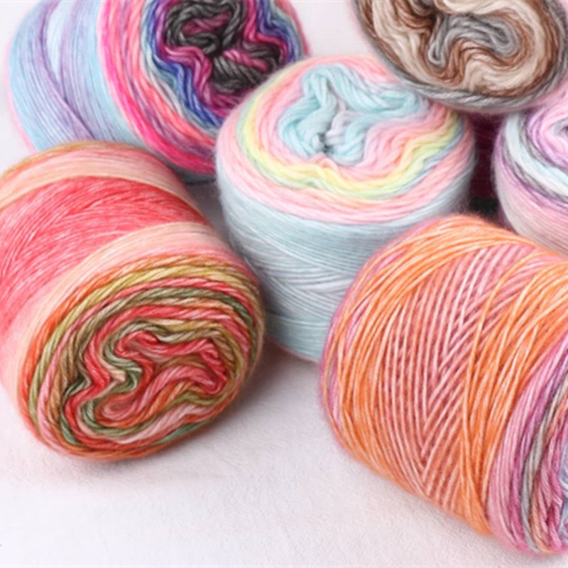 Бесплатный образец Китай skein или шар многоцветная пряжа для торта 10% шерсть вязание крючком необычная пряжа для вязания
