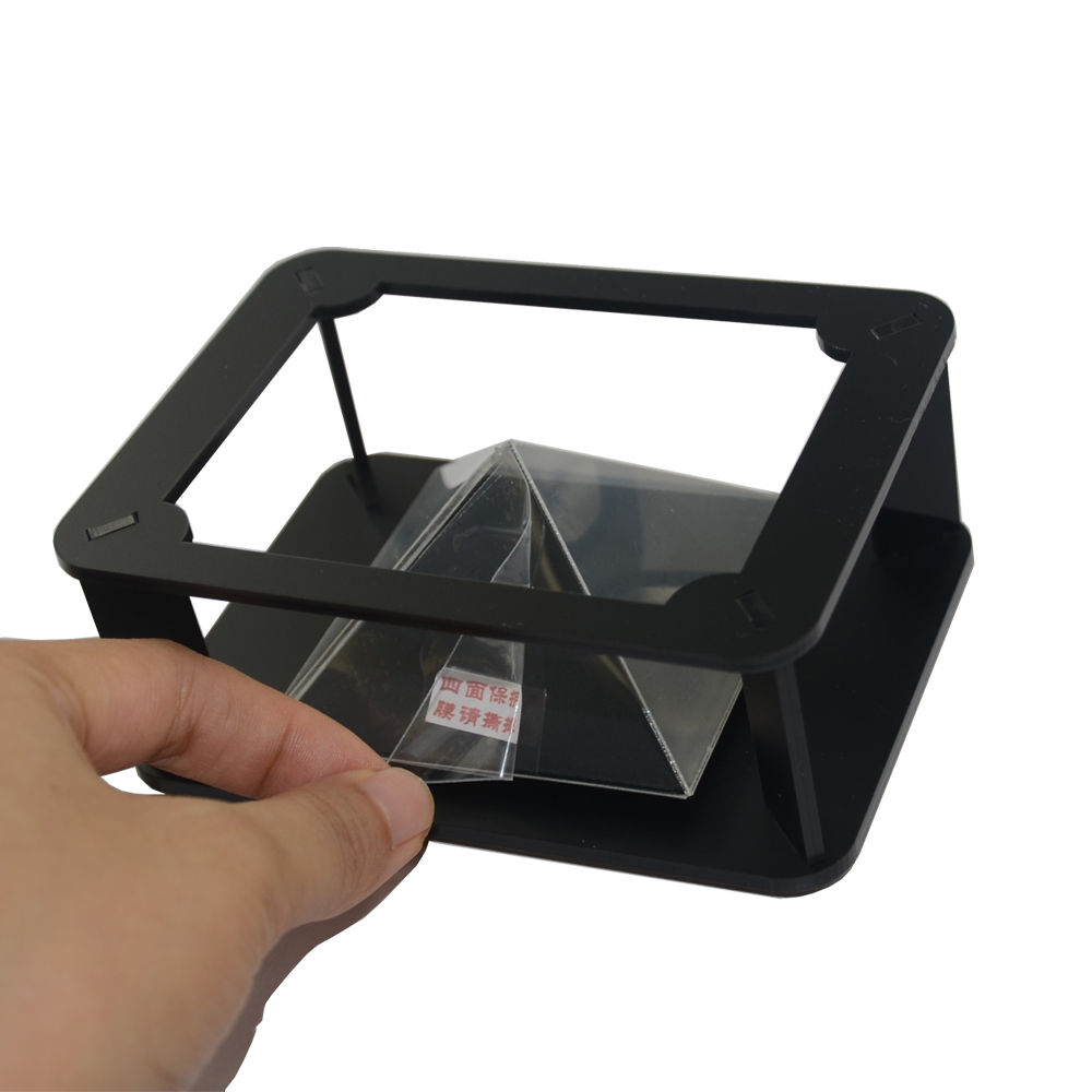 Новый голографический 3D-проектор для смартфона в виде пирамиды