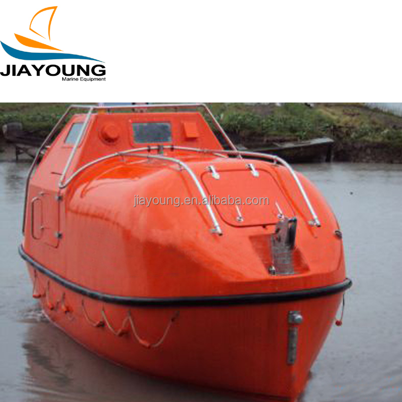 Б/у лодка для выживания с Davit