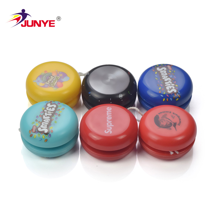 Нинбо Junye Высокое качество настроить пластик дешевые yoyo игрушка оптом