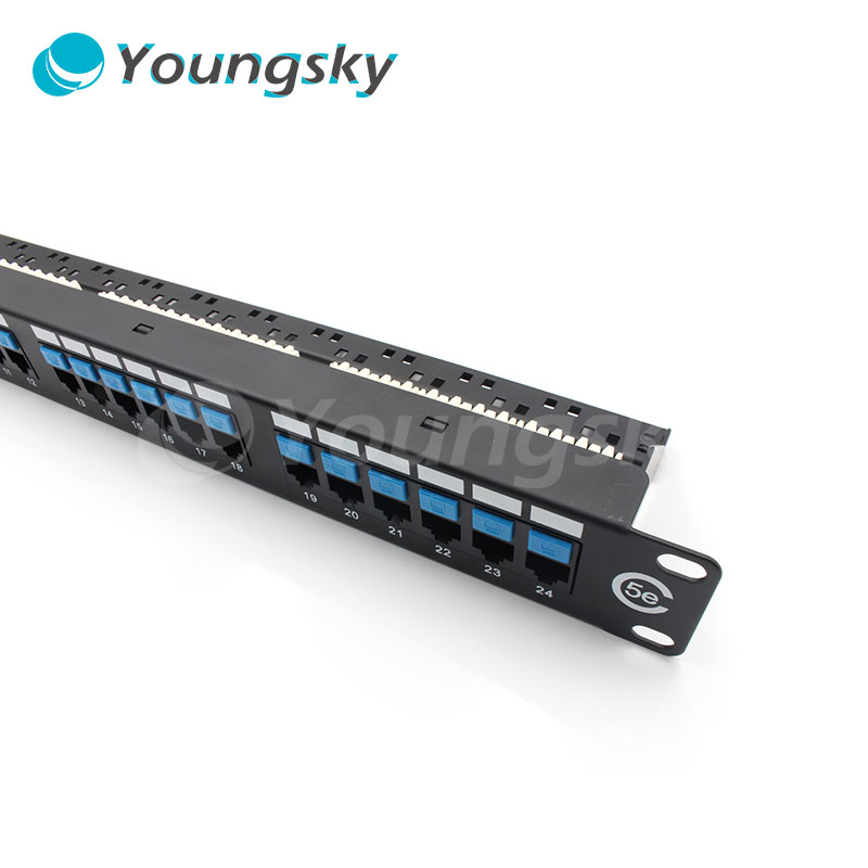 Youngsky 24-портовый Cat5E UTP неприкрыванный патч-панель для 19-дюймового крепёж или стоечный работы в сети этернет на 1U