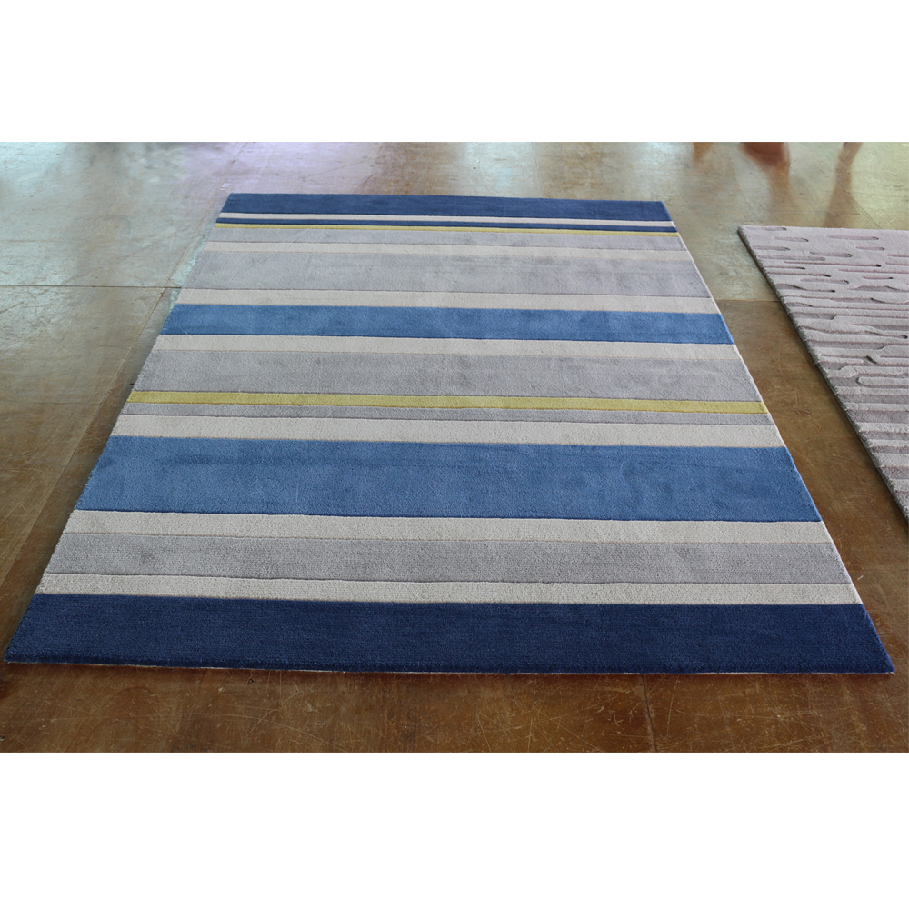 Подгонянный ручной Tufted полосой марокканский ковер