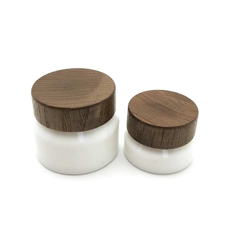 15g 30g 50g white porcelain cosmetic glass cream jar with natural wooder lid
