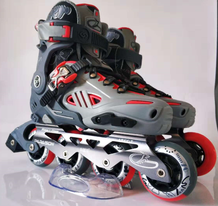2018 Алюминиевый Регулируемый ABEC-7 подшипник на плоской подошве роликовые коньки freestyle роликовые коньки