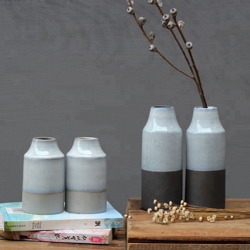 Modern simple nordic style ceramic colored clay vase with white reactive glaze for green plants