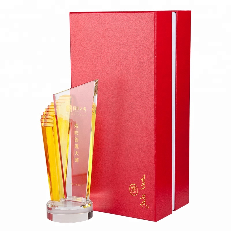 high grade gold liuli and clear custom crystal trophy crystal awards