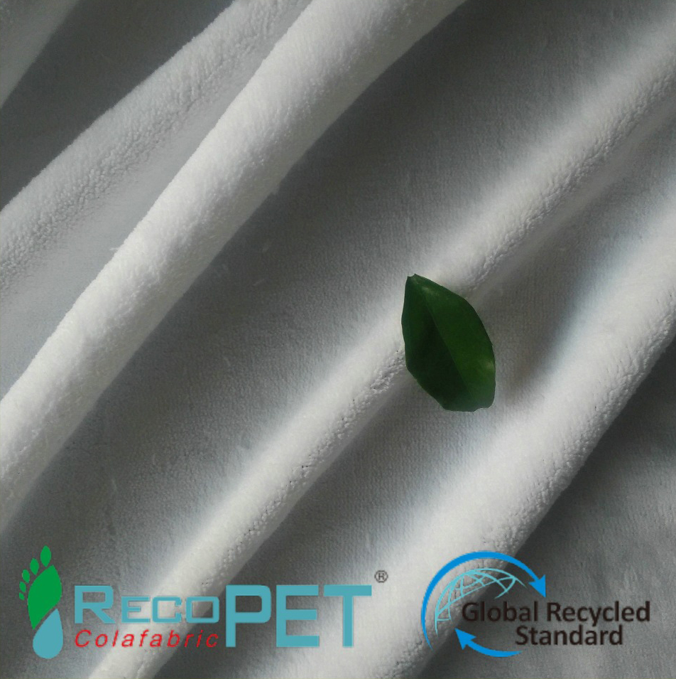 100% Recycled polyester knitted coral fleece fabric for blanket and kids