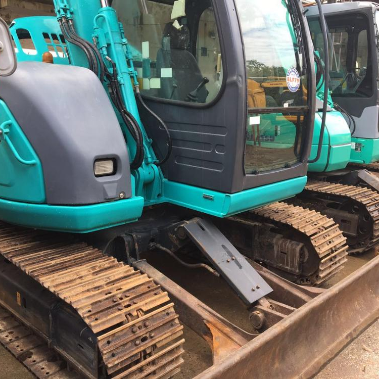 Подержанный экскаватор kobelco SK60 на продажу