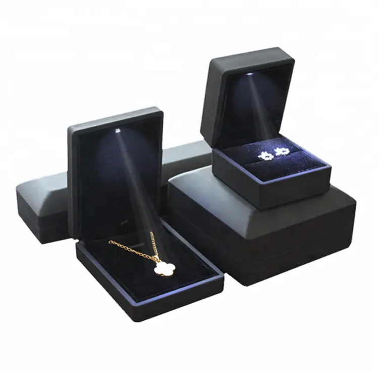 Latest Hot Custom Color LOGO Plastic Jewelry LED Light Ring Box High End Ring Bracelet Pendant Bangle Jewellery Boxes with Light