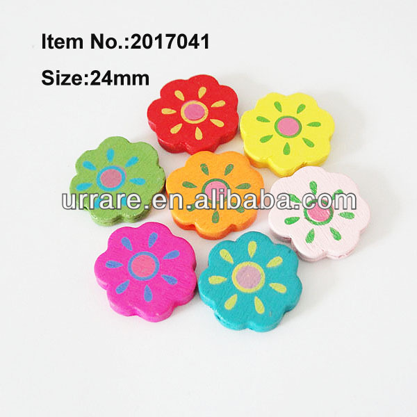 Yiwu Wholesale Flower Shaped Painted Wooden Beads For Kids Jewelry