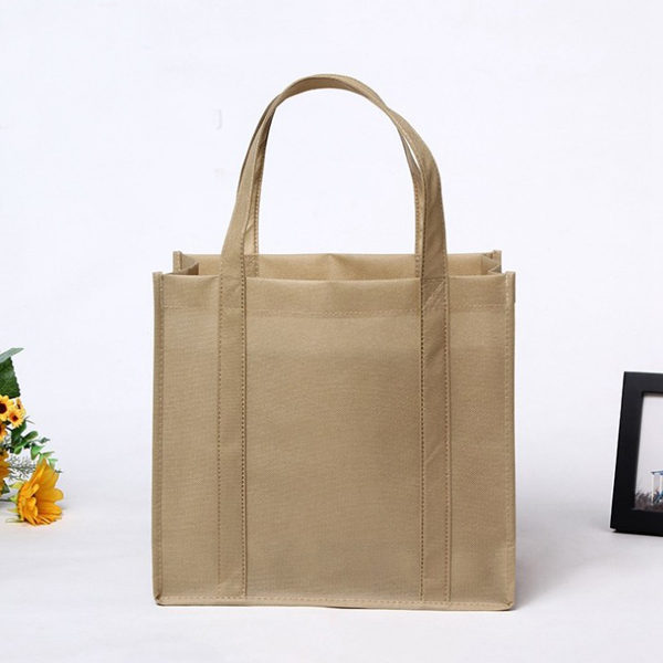 Прямая продажа с фабрики скидка нетканые 4 бутылки Ворчун Tote Вина Cube мешок поставщика Китая