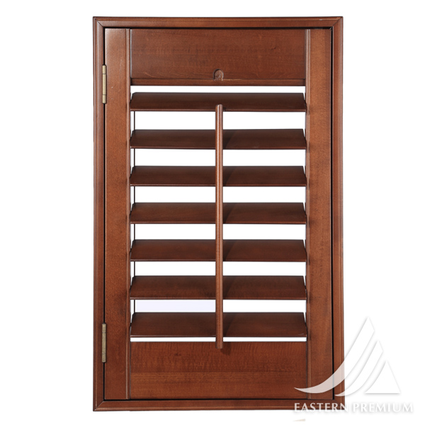 Wooden Slats Hinge OpenPlantation Shutter