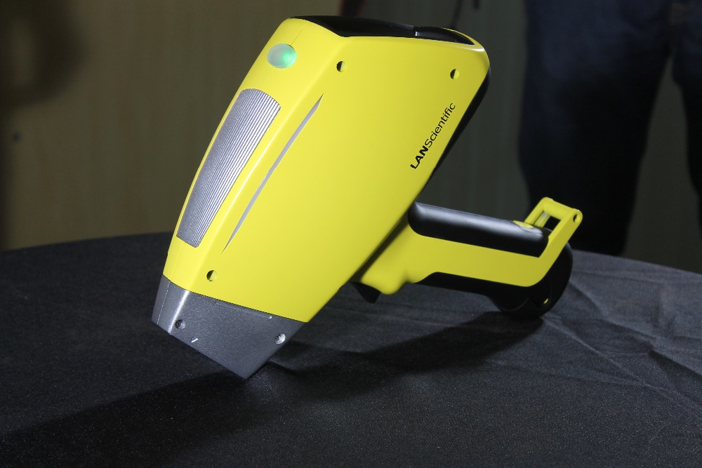 Электронный ручной прибор для проверки золота в каратах XRF