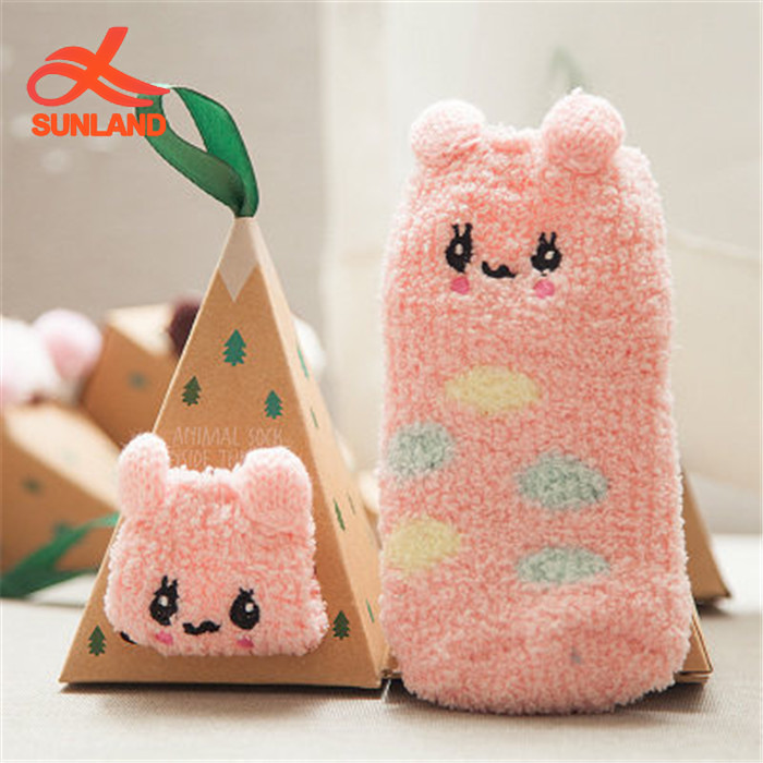 W8352 индивидуальные Snuggle носки подарок душ подарок носки для ребенка милый кекс