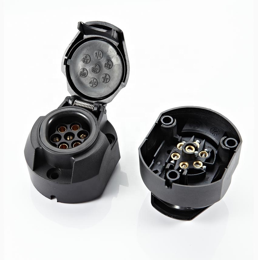 Hot Sale factory directly 12V 7 Pin Truck Parts 7 Way round pin female socket plastic Trailer Socket