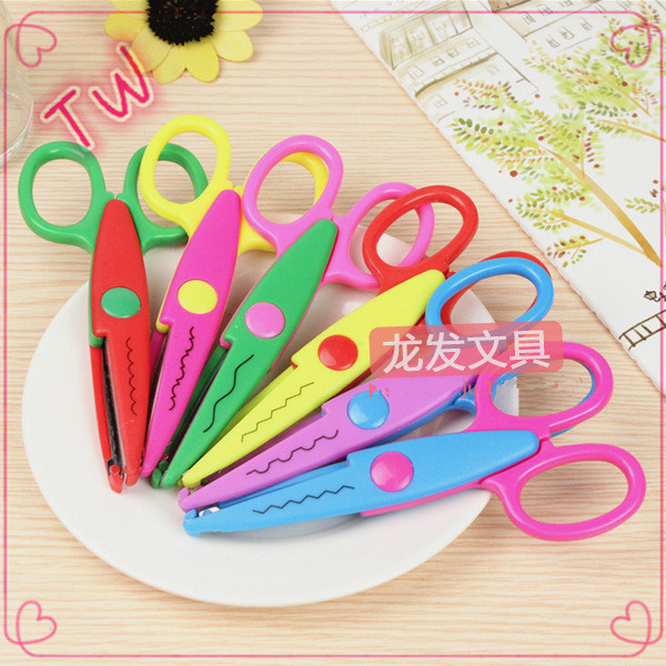 Household Hand Tools wholesale children eco-friendly colorful paper scissors with Plastic Handle 006