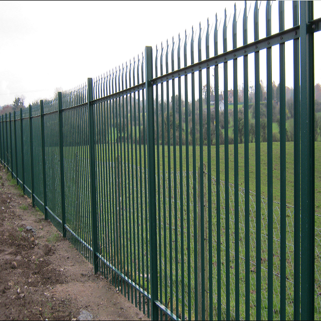 2023 high quality razor barb wire above palisade fence/ UK hot sale palisade fence panel factory