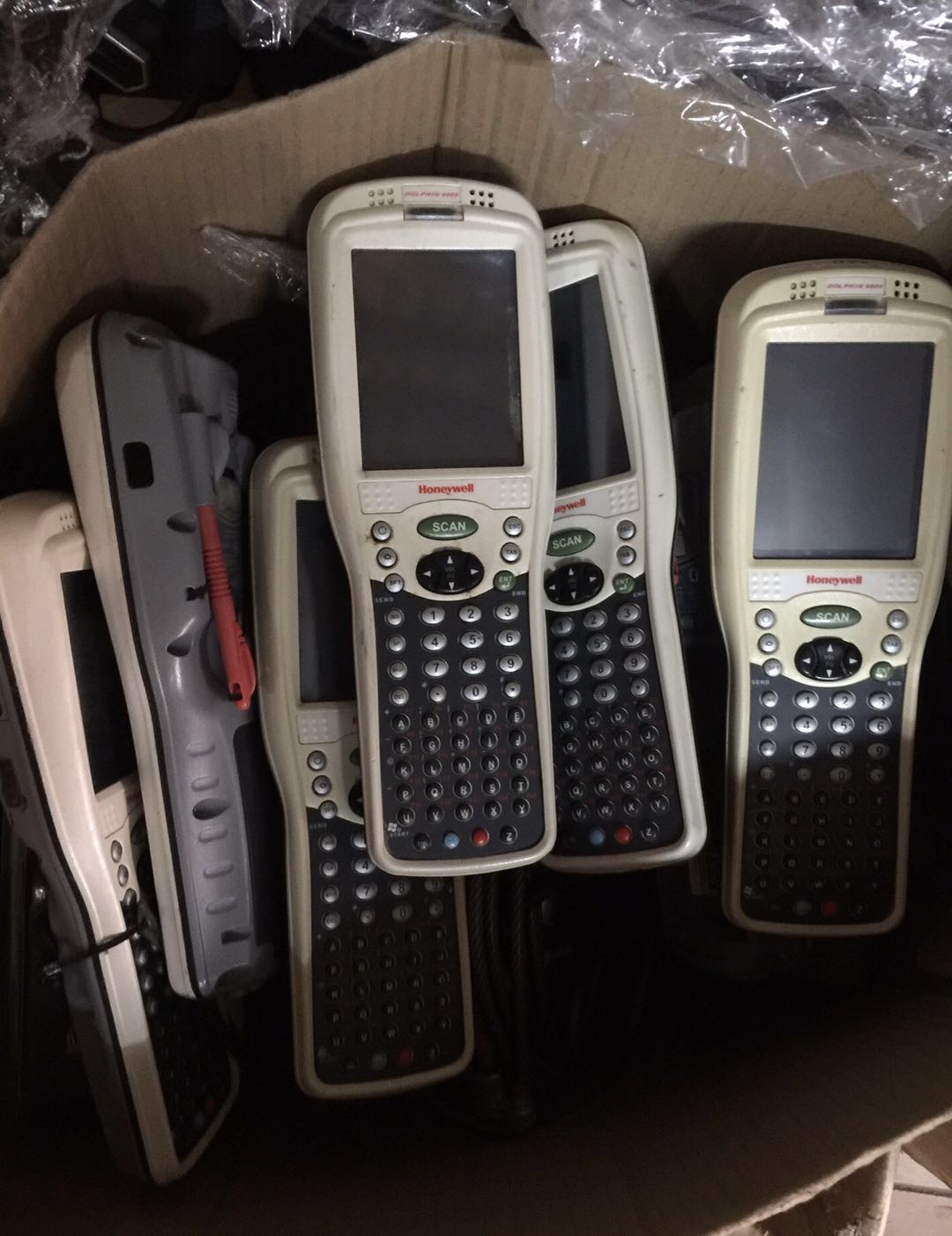 Бывший в употреблении КПК сканер портативная машина Honeywell Dolphin 9900 7900 7800 6100