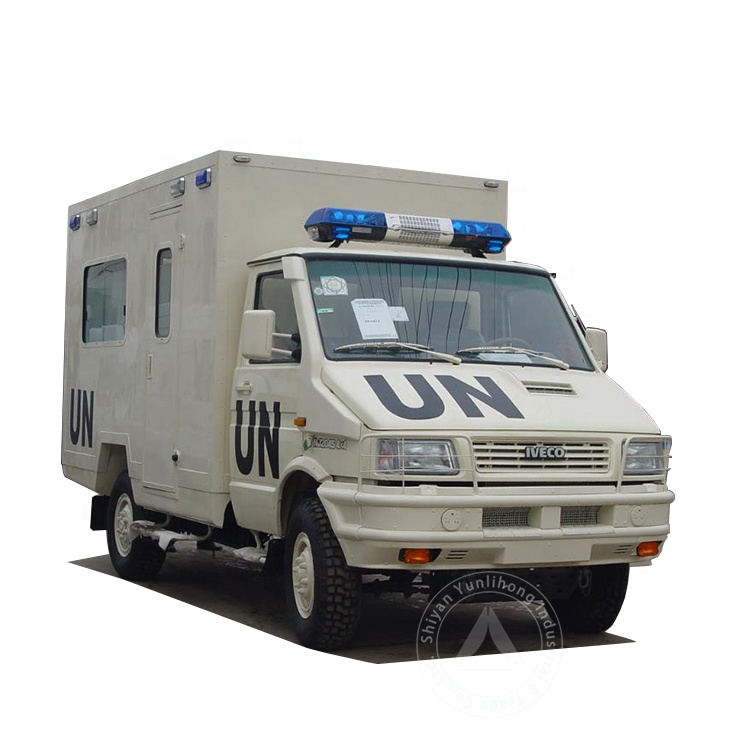 YLH2045LC LHD Diesel 4x4 ICU транзитная медицинская клиника, Мобильный автомобиль скорой помощи с левым рулем для продажи