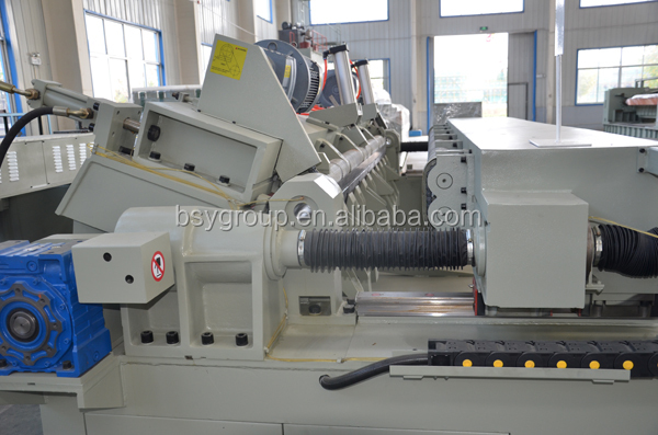 SL2600/5 Фанера гидравлические Spindleless Шпона поворотный станок