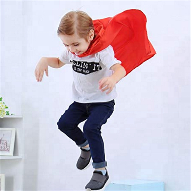 Promotional Hot Selling Cheap Satin Kids Capes for Party