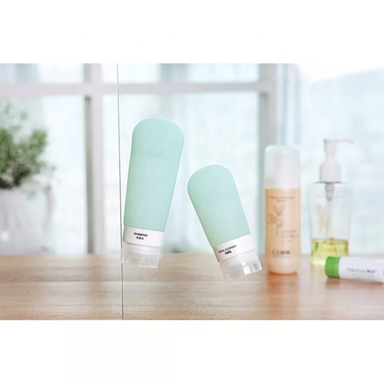 Fashionable Silicone Travel Cosmetic Bottle Sets with Brush
