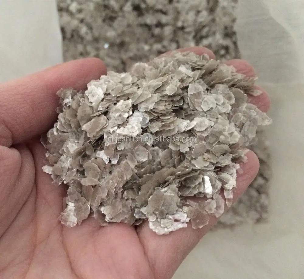 Factory Direct Sale Natural color Muscovite Mica Flakes for coating and painting